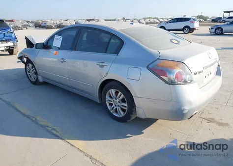 2010 Nissan Altima 2.5 S z USA, uszkodzony, nr VIN 1N4AL2AP7AN530706